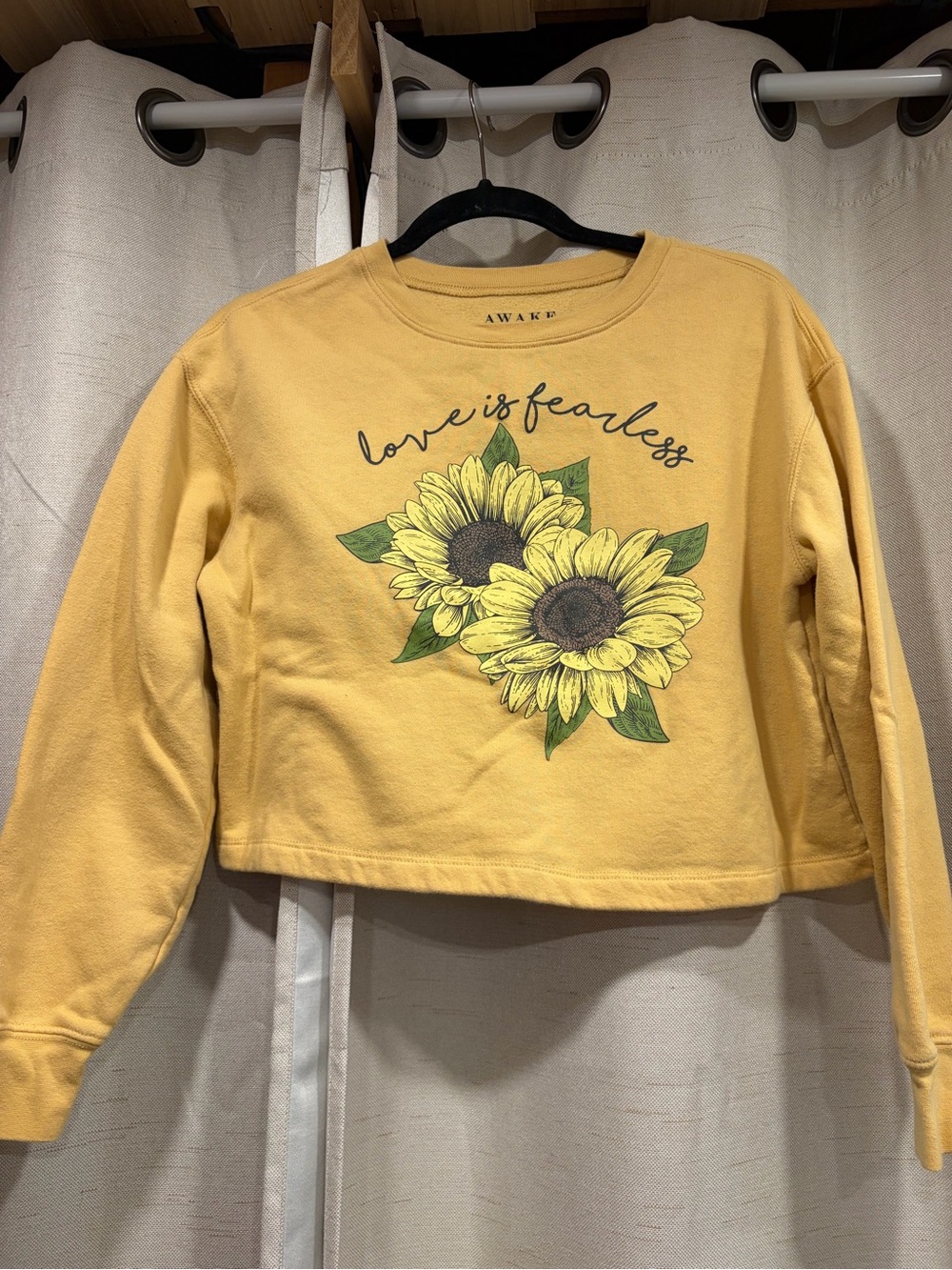 Awake Sunflower Graphic Cropped Sweatshirt in Yellow